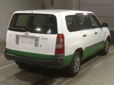 Toyota SUCCEED