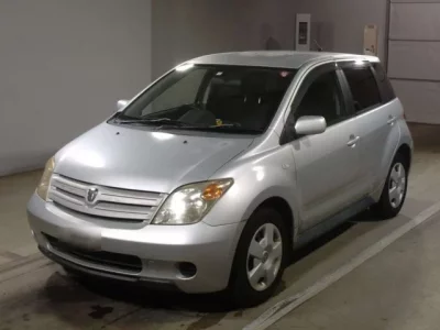 Toyota IST