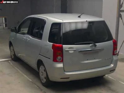 Toyota RAUM