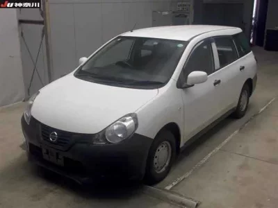 Nissan AD
