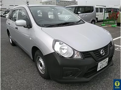 Nissan AD