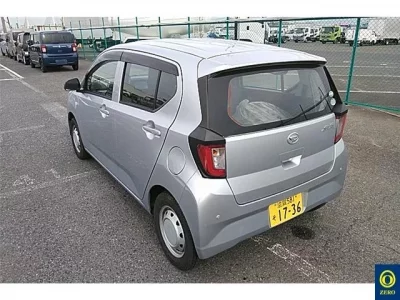 Daihatsu MIRA E S