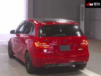 Mercedes-Benz B CLASS