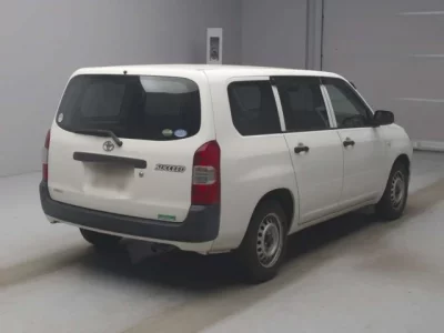 Toyota SUCCEED