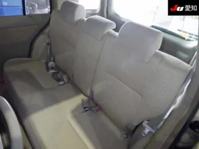 Toyota RAUM