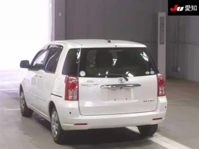 Toyota RAUM