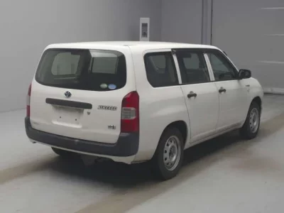 Toyota SUCCEED