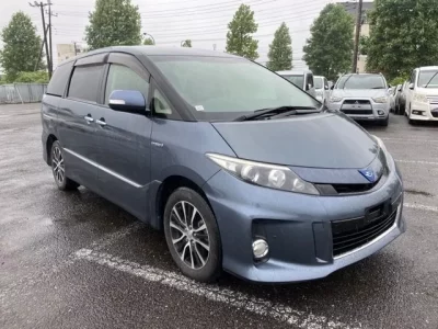 Toyota ESTIMA HYBRID