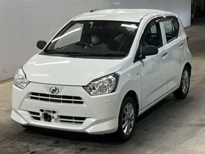 Daihatsu MIRA E S