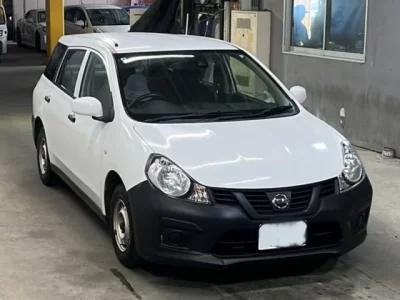 Nissan AD