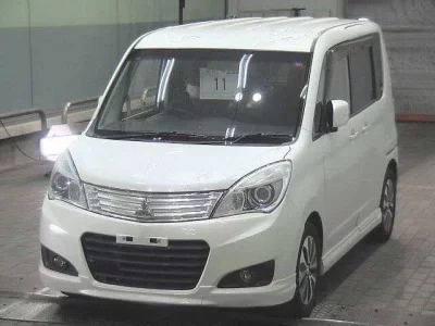 Mitsubishi DELICA D2