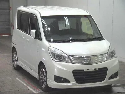 Mitsubishi DELICA D2