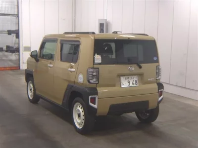 Daihatsu TAFT