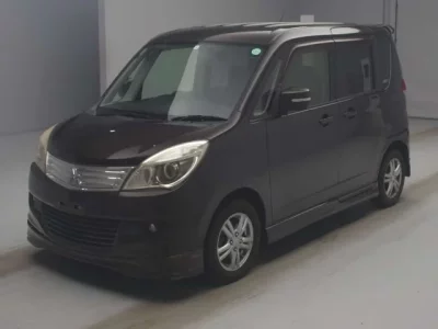 Mitsubishi DELICA D2