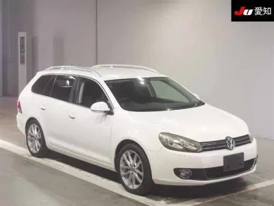 Volkswagen GOLF VARIANT