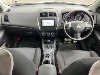 Mitsubishi RVR