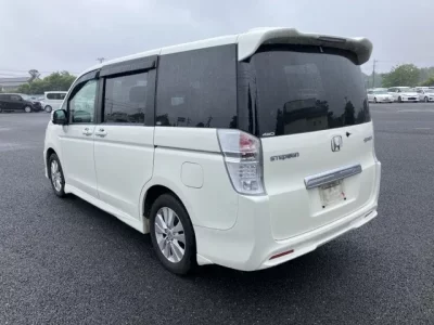 Honda STEP WAGON