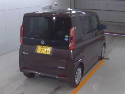 Nissan ROOX