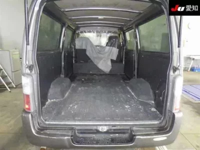 Nissan CARAVAN VAN