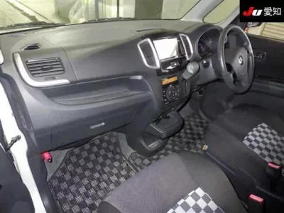 Mitsubishi DELICA D2