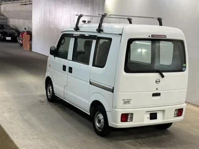 Nissan CLIPPER VAN