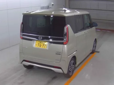 Nissan ROOX