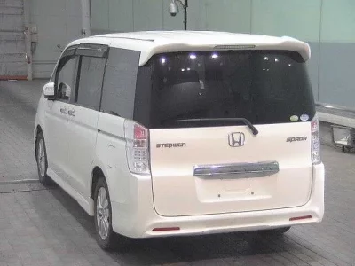 Honda STEP WAGON