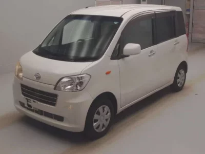 Daihatsu TANTO EXE
