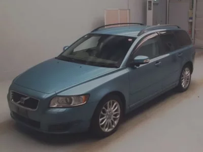 Volvo V50