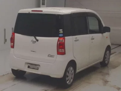 Daihatsu TANTO EXE
