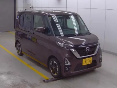 Nissan ROOX