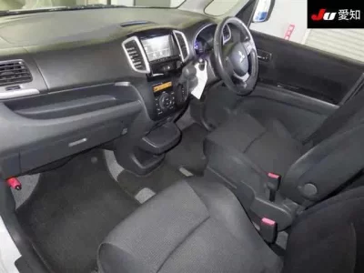 Mitsubishi DELICA D2