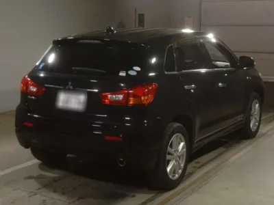 Mitsubishi RVR