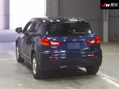 Mitsubishi RVR