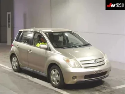 Toyota IST