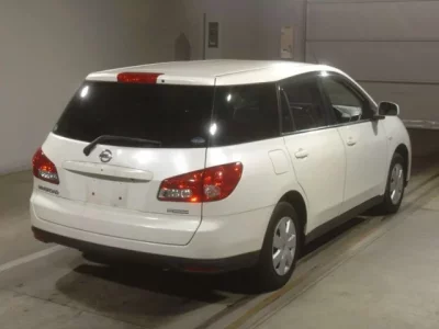 Nissan WINGROAD