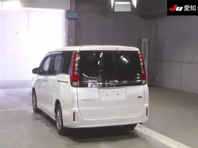 Toyota ESQUIRE