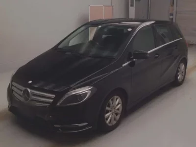 Mercedes-Benz B CLASS