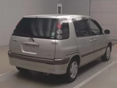 Toyota RAUM