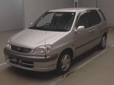 Toyota RAUM