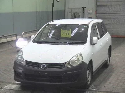 Nissan AD