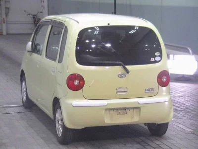 Daihatsu MOVE LATTE