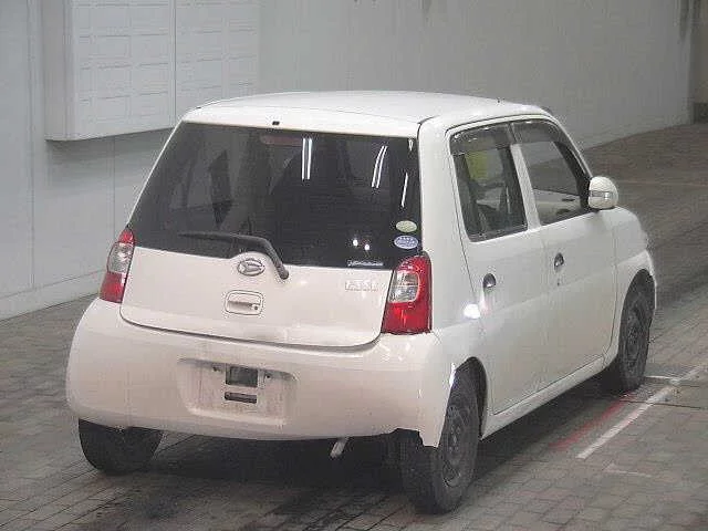 Daihatsu Esse