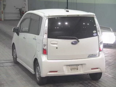 Subaru STELLA