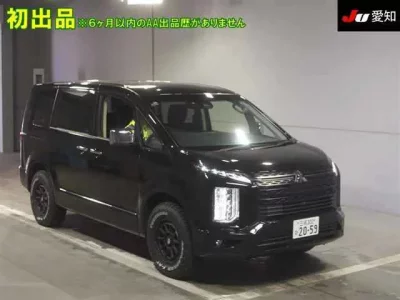Mitsubishi DELICA D5