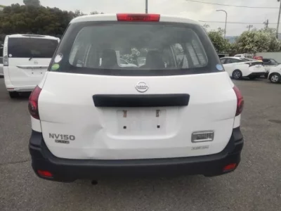 Nissan AD