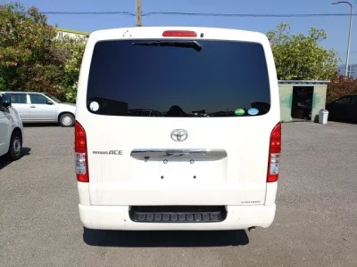 Toyota REGIUS ACE VAN