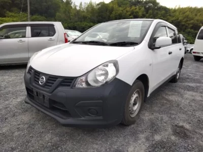 Nissan AD