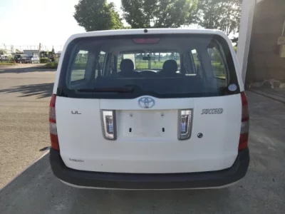 Toyota SUCCEED