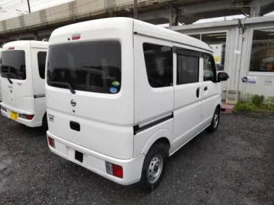 Nissan CLIPPER VAN